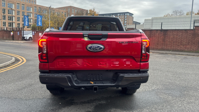 Ford Ranger Petrol Pick Up D/Cab Wildtrak 2.3 EB PHEV 281 Auto [NI] - Image 11